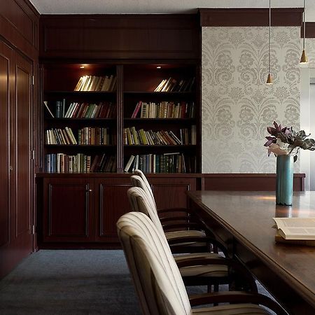 Hampshire Hotel - Newport Huizen Extérieur photo