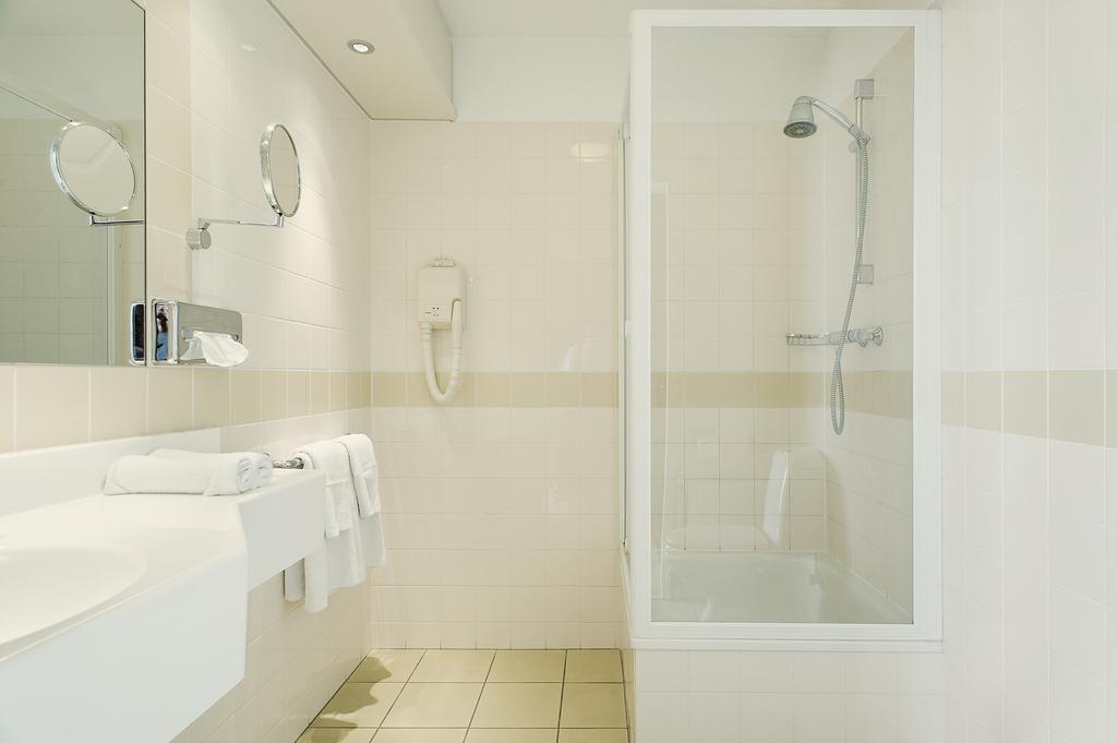 Hampshire Hotel - Newport Huizen Chambre photo